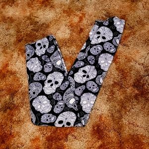 Sugar skull leggings